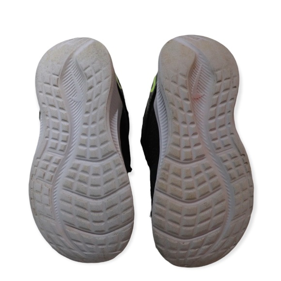 Nike Downshifter Sneakers Black & Green Size 8C - Picture 3 of 8